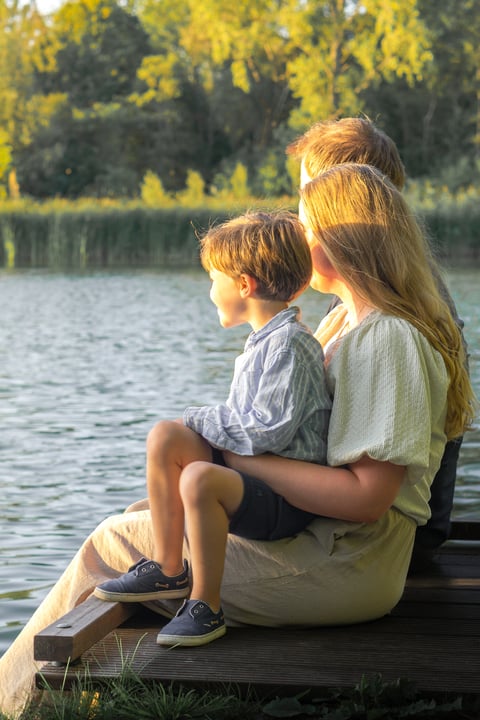 Gezin tijdens sloep sessie op de Kaag